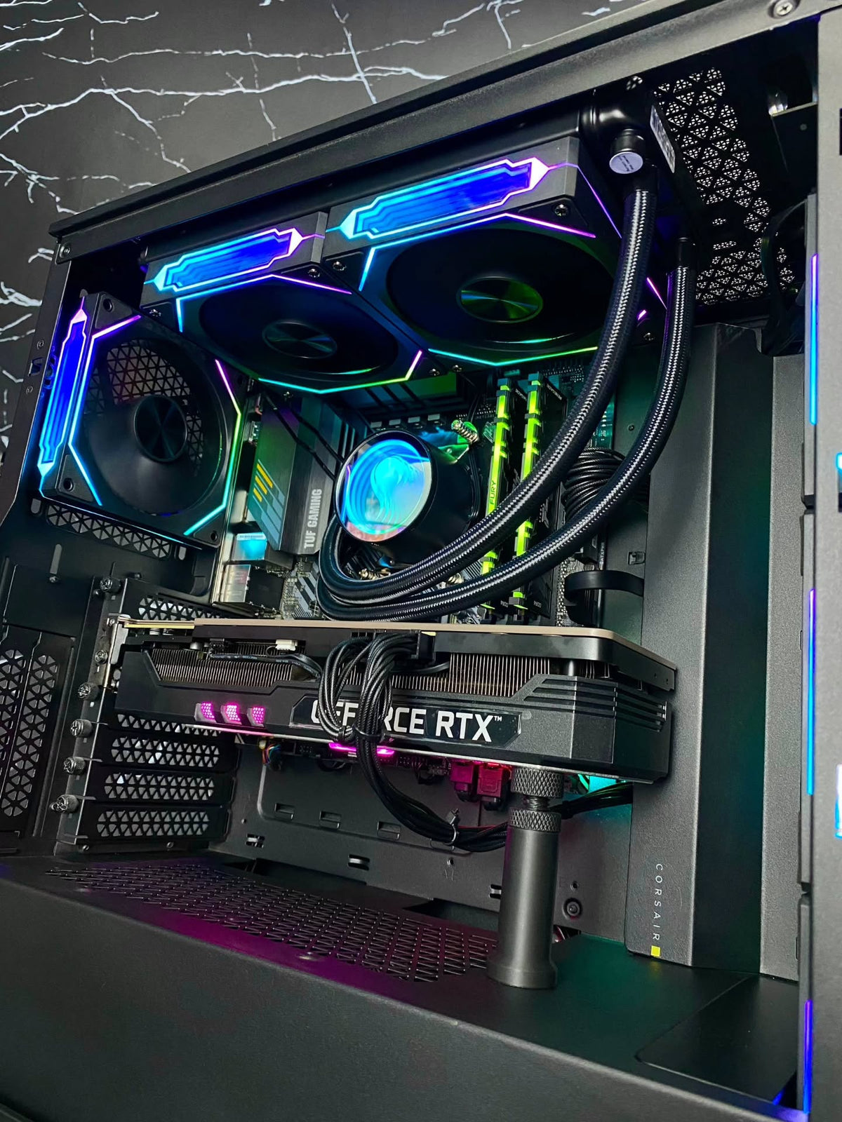 RYZEN 5 5600X RTX 3080 TI