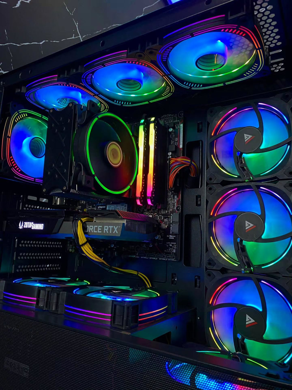 RYZEN 5 5600X RTX 3070