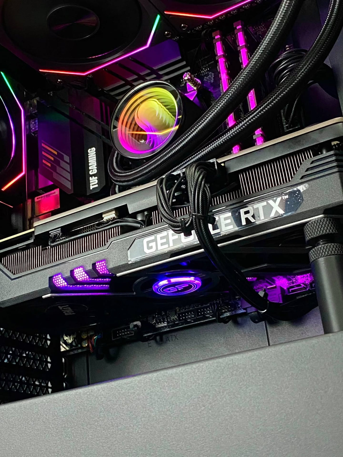 RYZEN 5 5600X RTX 3080 TI